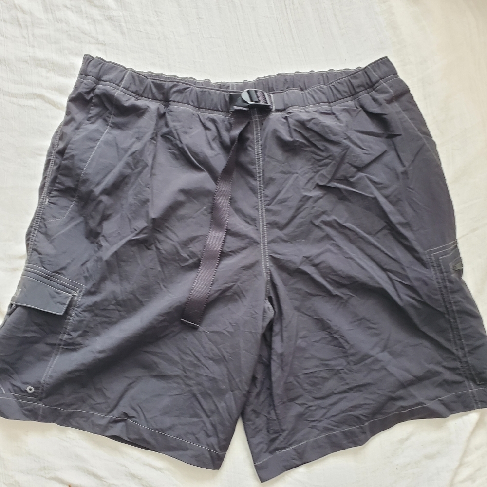 Columbia Men's Black Swim Cargo Shorts Size XL